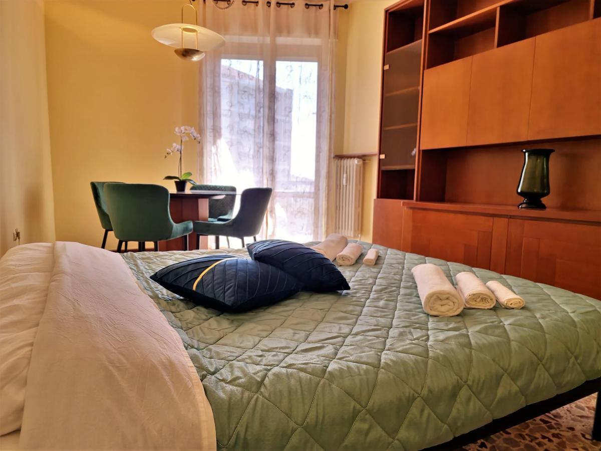 Giardino Sul Naviglio Apartment มิลาน ภายนอก รูปภาพ